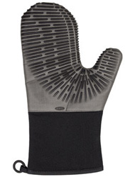 Oxo 13" Silicone Oven Mitt with Magnet: Licorice