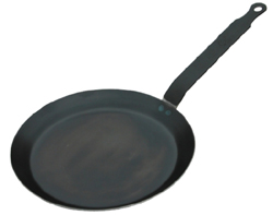 de Buyer Crepe Pan, Blue Steel