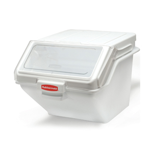 Rubbermaid 200 Cup Safety Storage Bin with 2 Cup Scoop