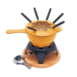 Chasseur Enamel Cast-Iron 1 1/2 Qt. Fondue Set.  Tray: 9" dia.