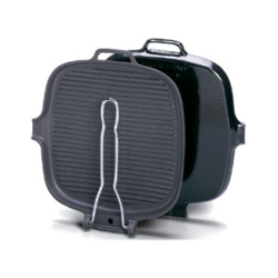 Chasseur 9 Square Cast-Iron Grill with Spouts and Handle