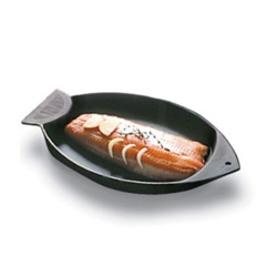 Chasseur Cast-Iron Fish Grill 11 7/8 x 9 1/2 x 1 1/2D