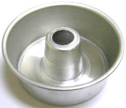 Tube Cake Pan, Aluminum, 7-5/16" Top Inner Diameter, 2-3/4" Deep�15 Pieces Left