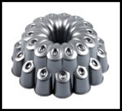 Marquis Pan, 9 1/4" x 4 1/4", 12 cup capacity, Cast Aluminum
