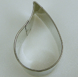 Cookie Cutter: Comma / Apostrophe, 1-3/8 x 2-3/16 x 1-1/8 High