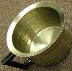 Heavy Stainless Steel Measures�1 PIECE AVAILABLE