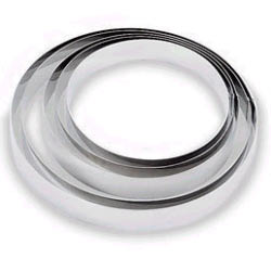 SPECIAL DISCOUNT: Cake Ring Stainless Steel 7" diam. 1-1/2" deep. Sold only by the dozen.