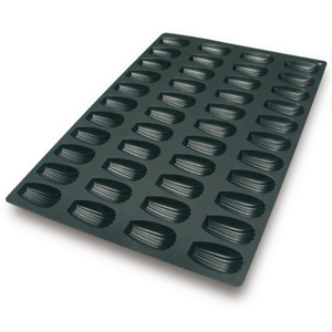 Flexible Silicone Bakeware Madeleine 1.1 Oz, 3.07 x 1.77 x .7H, 44/mold