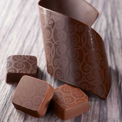 Chocolate Transfer Sheet: Matte and Shiny Arabesques. 25 sheets per pack. Each Sheet 16" x 10"