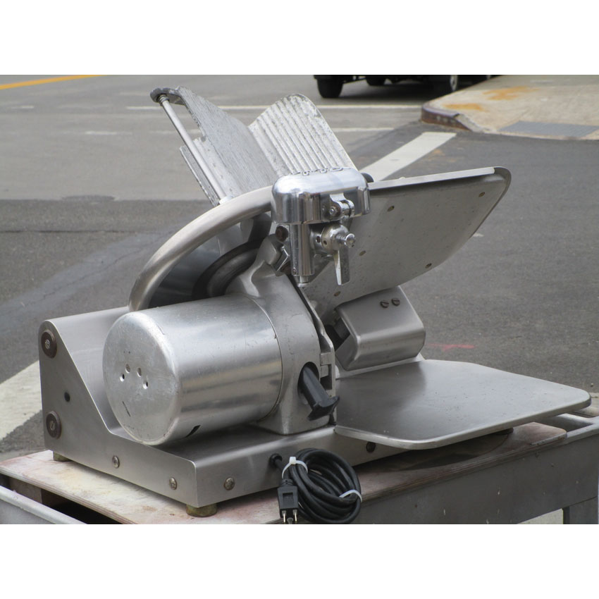 Globe Meat Slicer 500L, Used Very Good Condition image 3