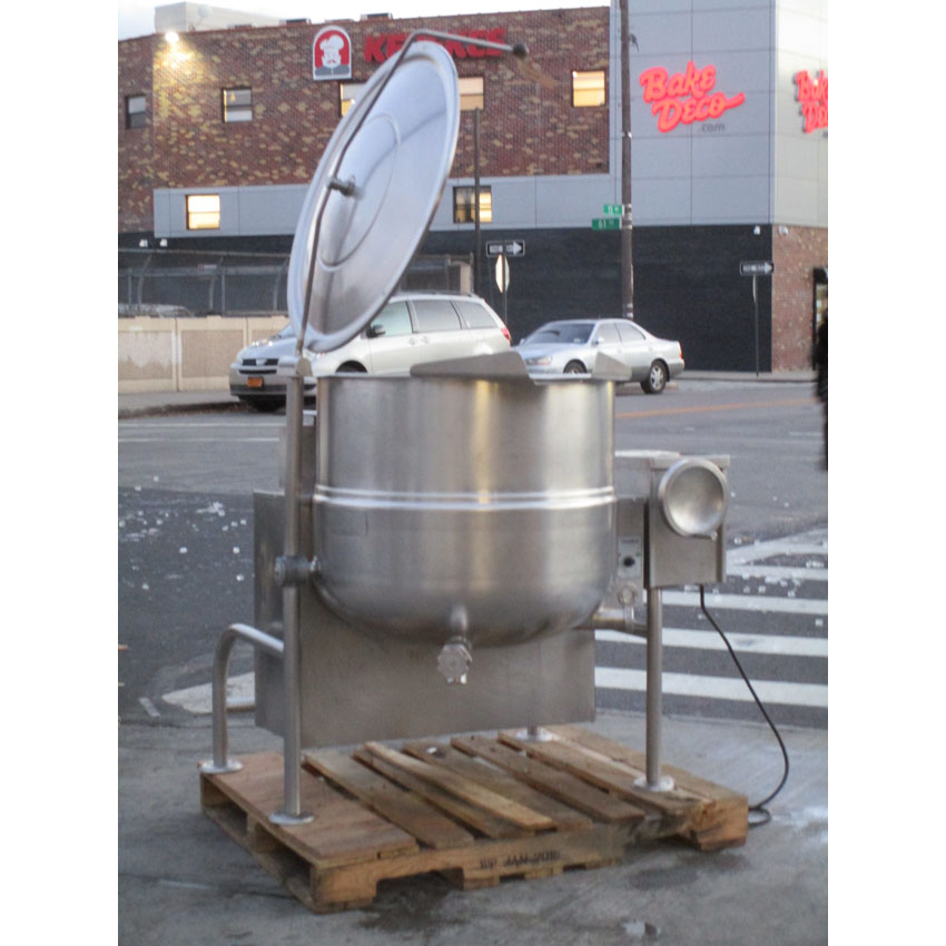 Cleveland KGL-60-T 60 Gallon Tilting 2/3 Steam Jacketed Natruel Gas Kettle, Great Condition image 2
