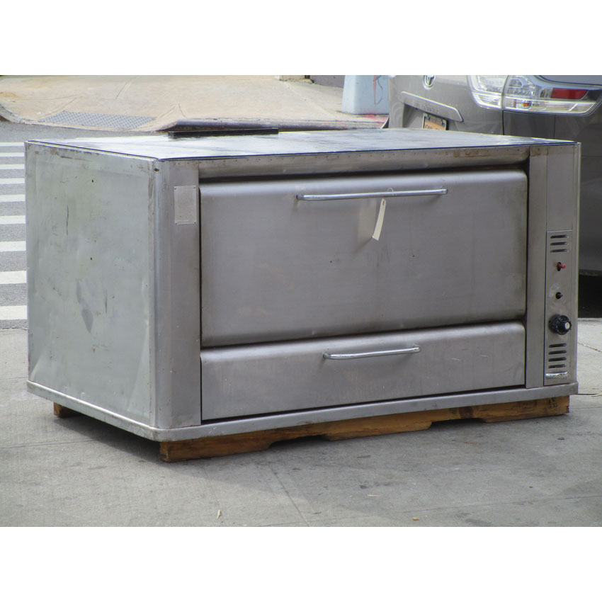 Blodgett Deck Natrual Gas Oven 966, Used Good Working Condition image 1