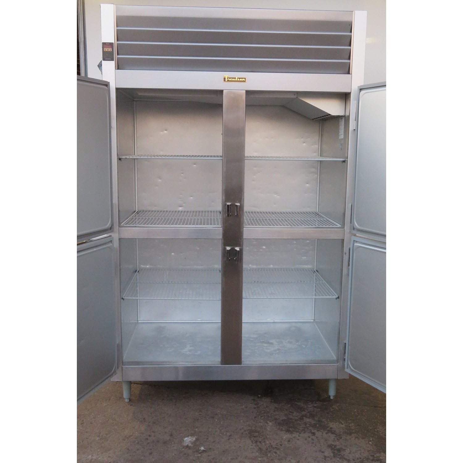 Traulsen G20000 Refrigerator 2 Section Half Door, Used Great Condition image 1
