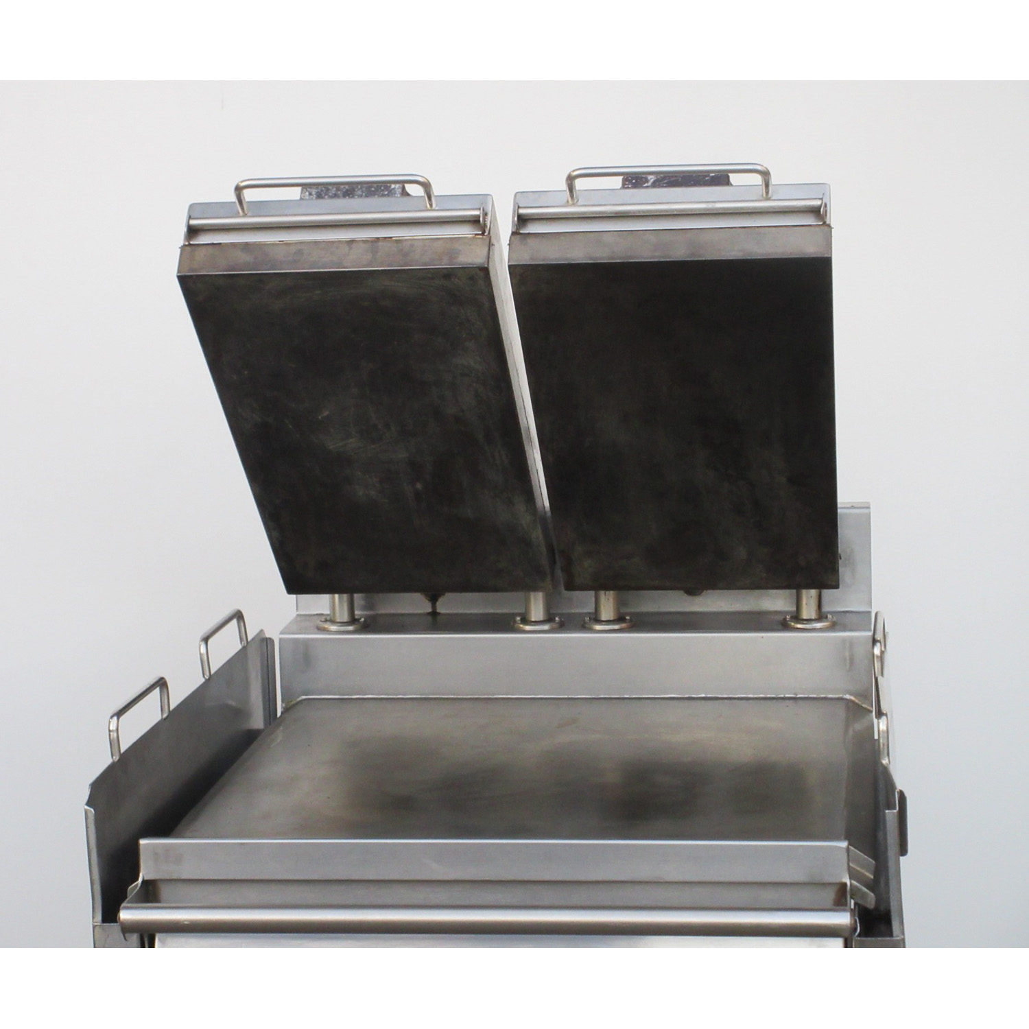 Garland XG24 Clamshell Griddle Two-Sided, Gas, Used Excellent Condition image 1