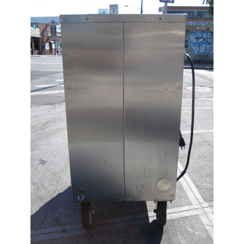 Wittco Insulated Holding Cabinet Model # 1220-8-BC Used  image 4