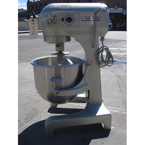 Hobart 20 qt Mixer Model # A200T Used Very Good Condition image 1