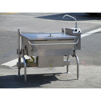 Cleveland 40 Gal. Gas Braising Pan Tilting Skillet SGL-40-T1, Great Condition image 1