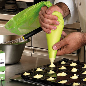 Matfer Comfort Green Piping Bag image 1