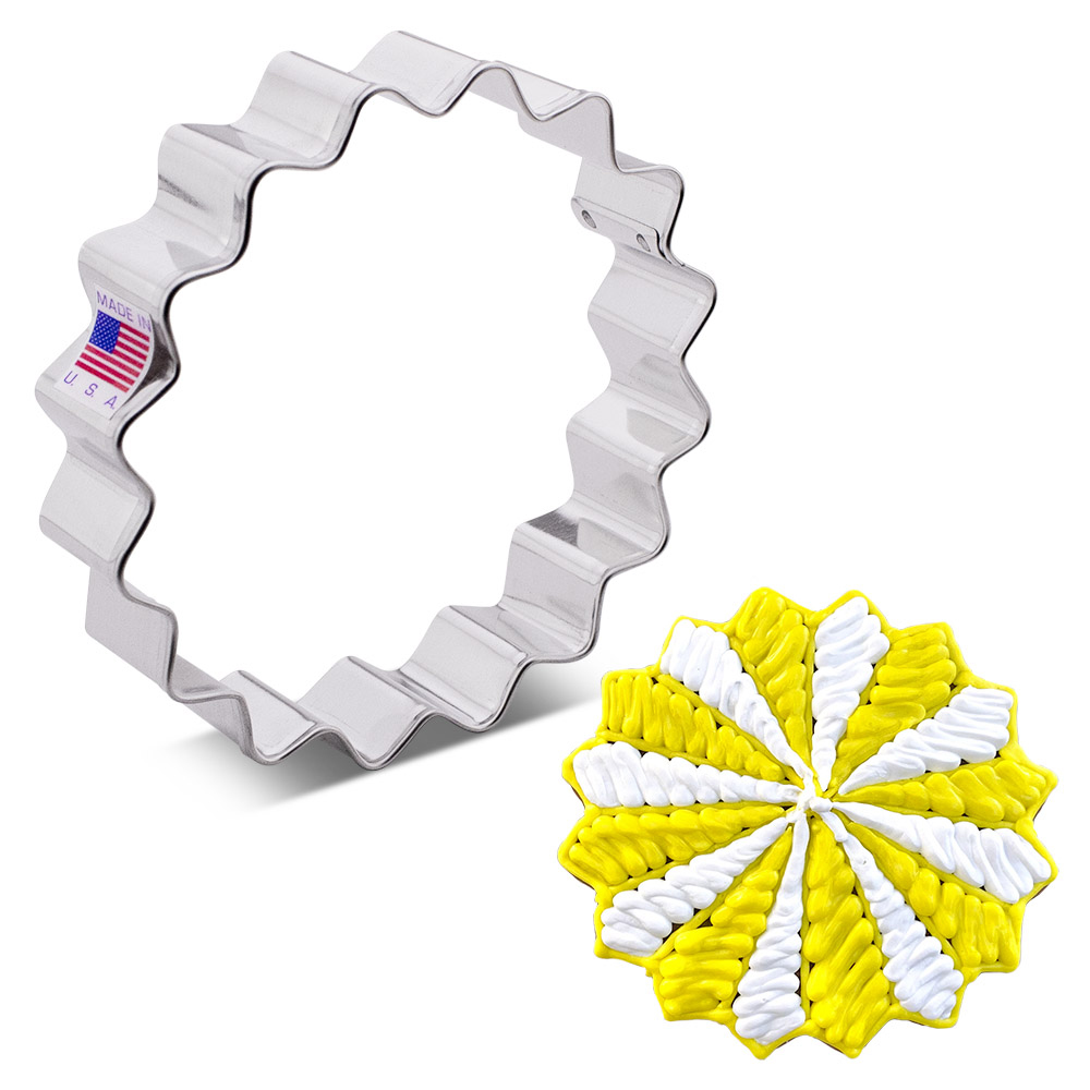 Ann Clark Fluted Circle Cookie Cutter, 4" image 1