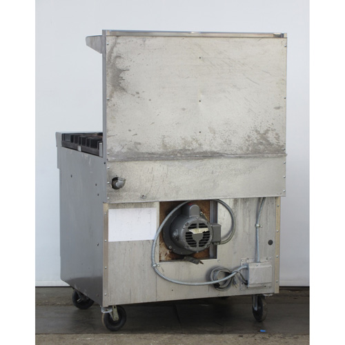 Montague VT26-6 6 Burner Range W/Convection Oven, Used Excellent Condition image 1