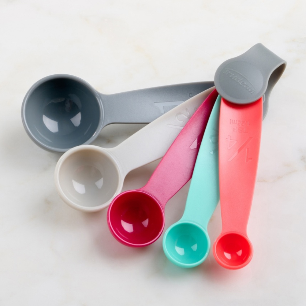 Trudeau Plastic Measuring Spoons, Set of 5 image 1