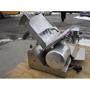 Globe Meat Slicer Model 500 L, Used Great Condition image 3
