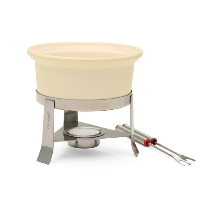 Whet your sweetie's appetite with Chantal's Fun Fondue. Tempt with cheese or tantalize with chocolate. This set includes a 2-cup ceramic pot, stainless steel stand, two stainless steel forks and a tea