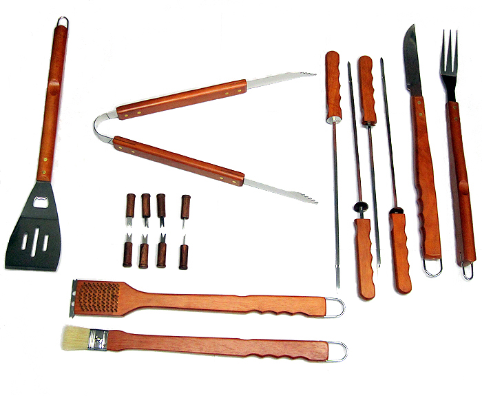 unknown Barbecue Tools, 18-Piece Set, w/ Carrying Case