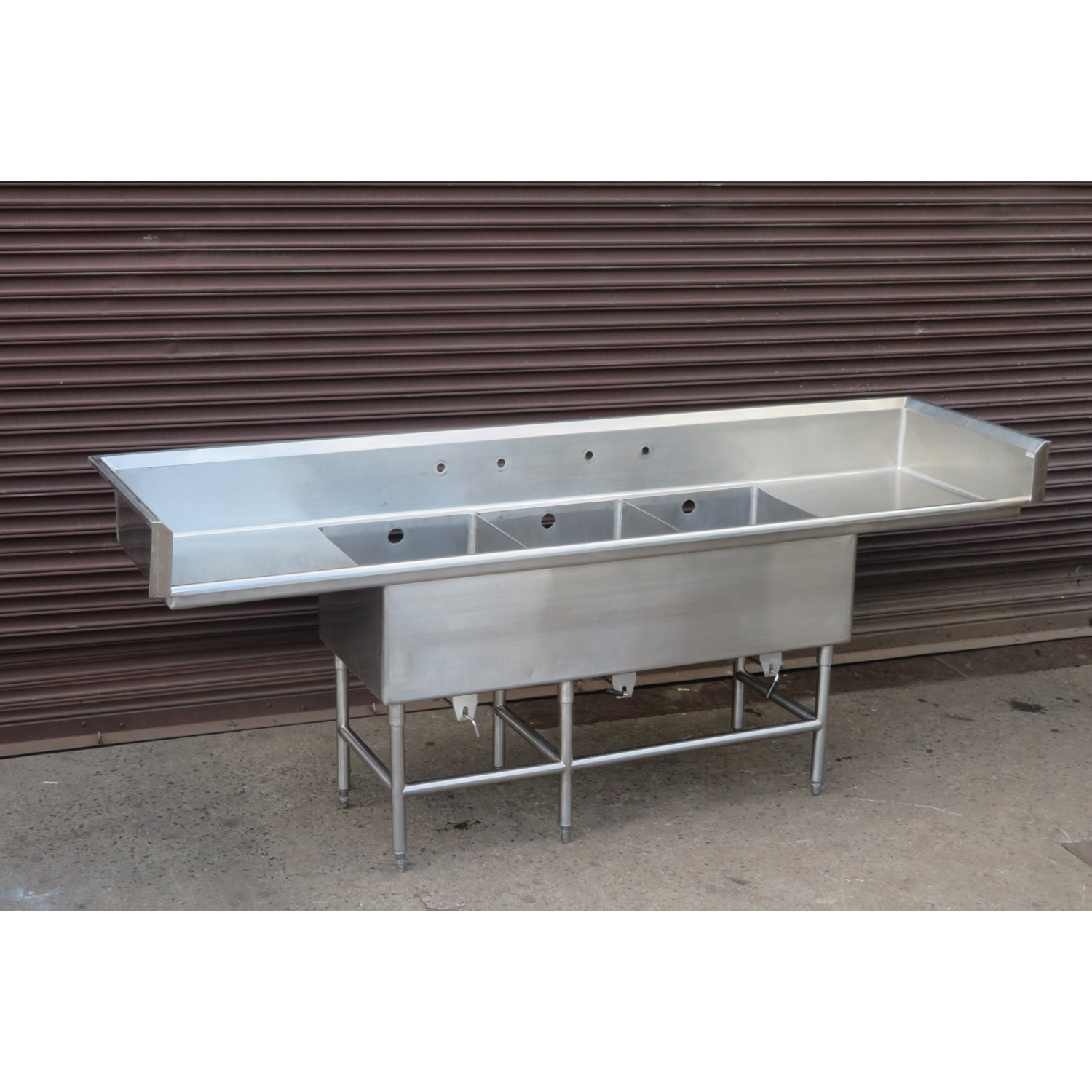Sink 3 Compartment with 2 Drain Boards, Used Excellent Condition