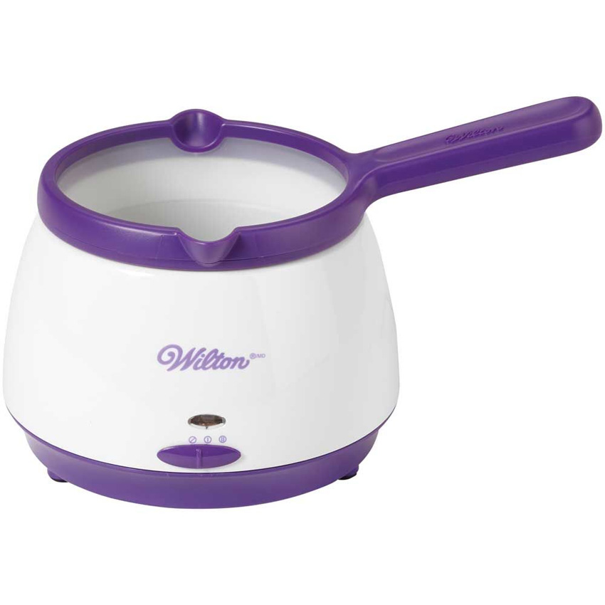 Wilton Chocolate / Candy Melting Pot, 1.25 Lb. Capacity, 120V