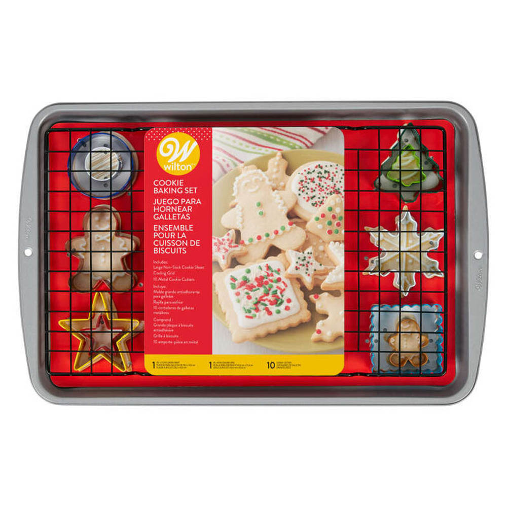 Wilton Happy Holidays Cookie Baking Set, 12-Piece Set