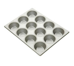 Focus Foodservice Aluminized Steel Pecan Roll Pan, Holds (12) 3-11/16 dia Rolls