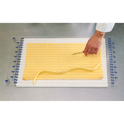 Martellato Grill for Cutting Measured Strips of Dough: 2 & 4 Cm