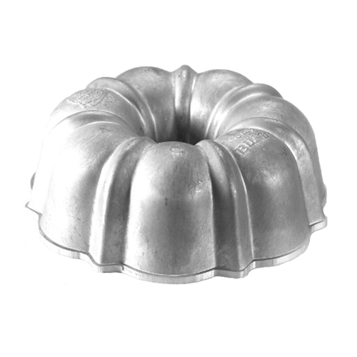 Nordicware Bundt Cake Pan 12Cup Capacity 10 Diam. Bundt Baking Pans