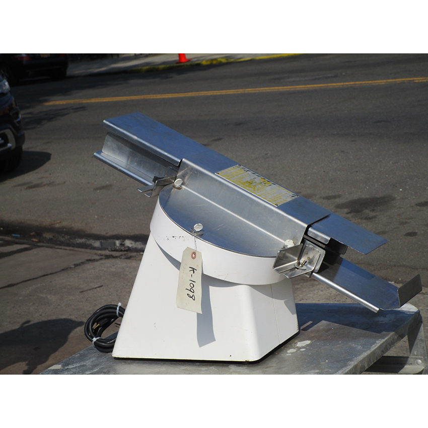 Oliver Bagel Slicer Model 702SE Used Great Condition image 1