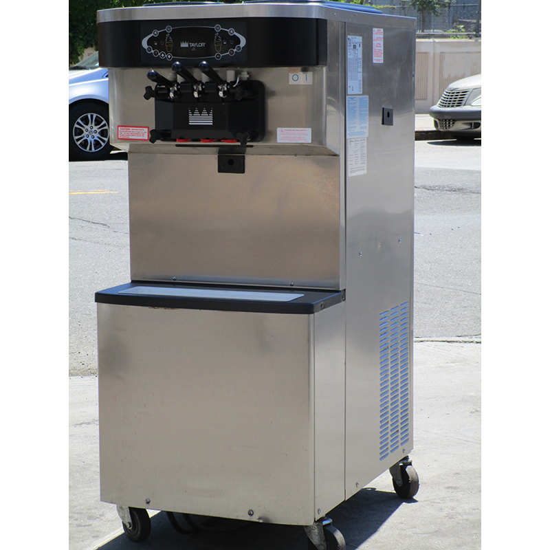 Taylor Ice Cream Server Water Cooled Model C713-33, Excellent Condition image 5
