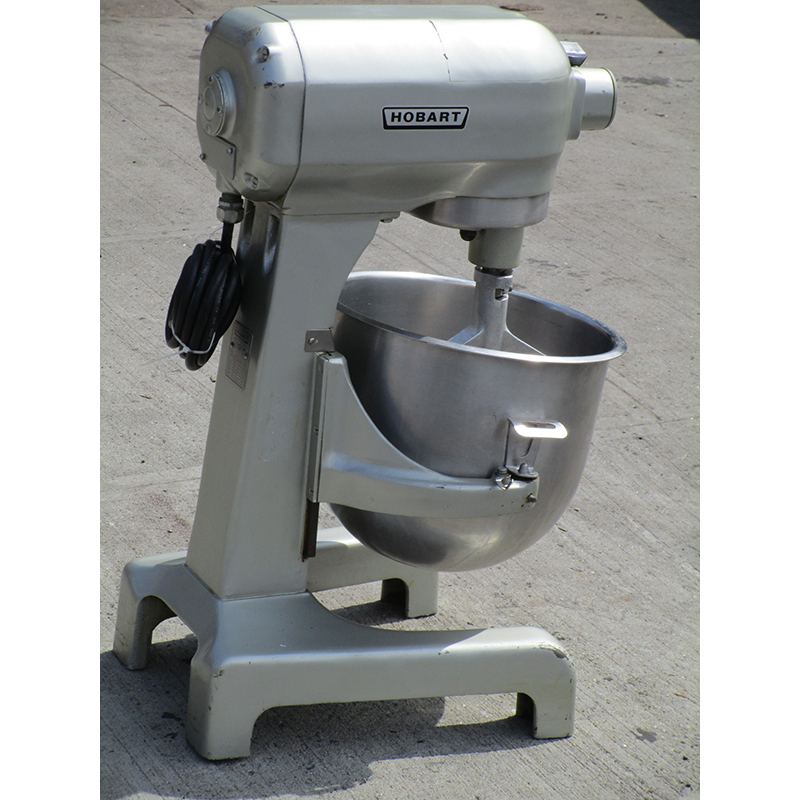 Hobart 20 Quart Mixer A200, Excellent Condition image 3