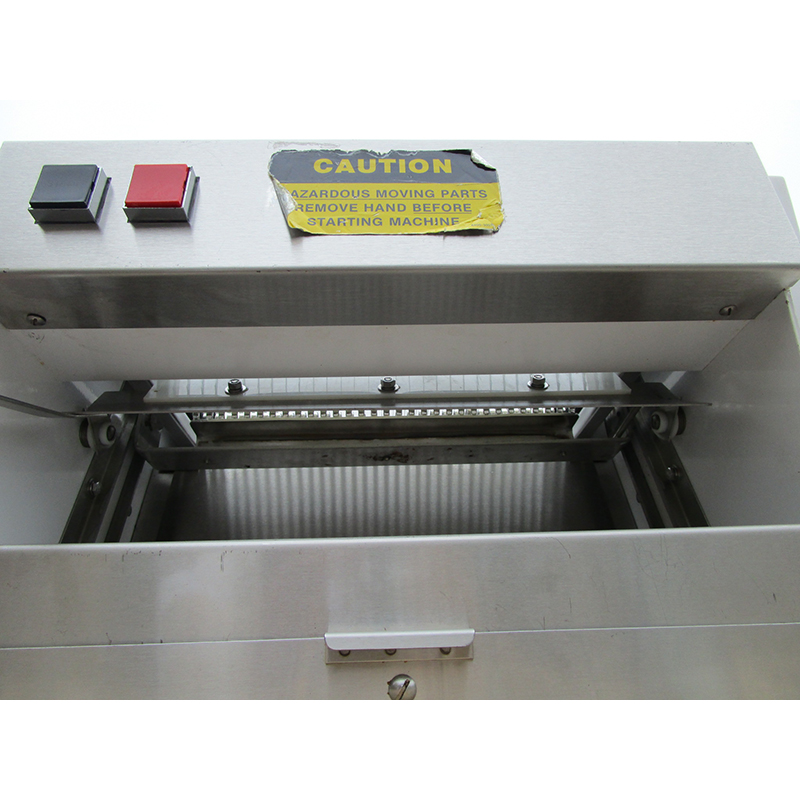 Oliver 711 Bread Slicer 1/2" Thick Slices, Great Condition image 3