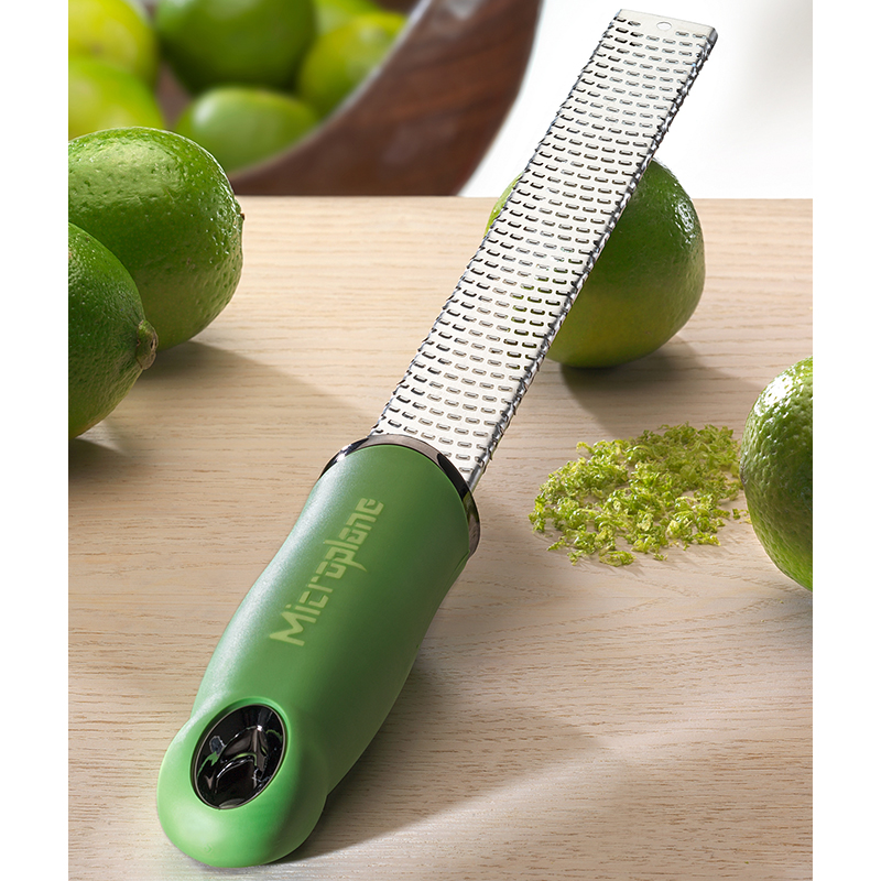 Microplane Premium Classic Cheese & Ginger Grater / Zester Grinders and