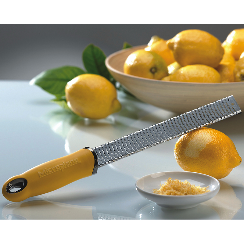 Microplane Premium Classic Cheese & Ginger Grater / Zester Grinders and