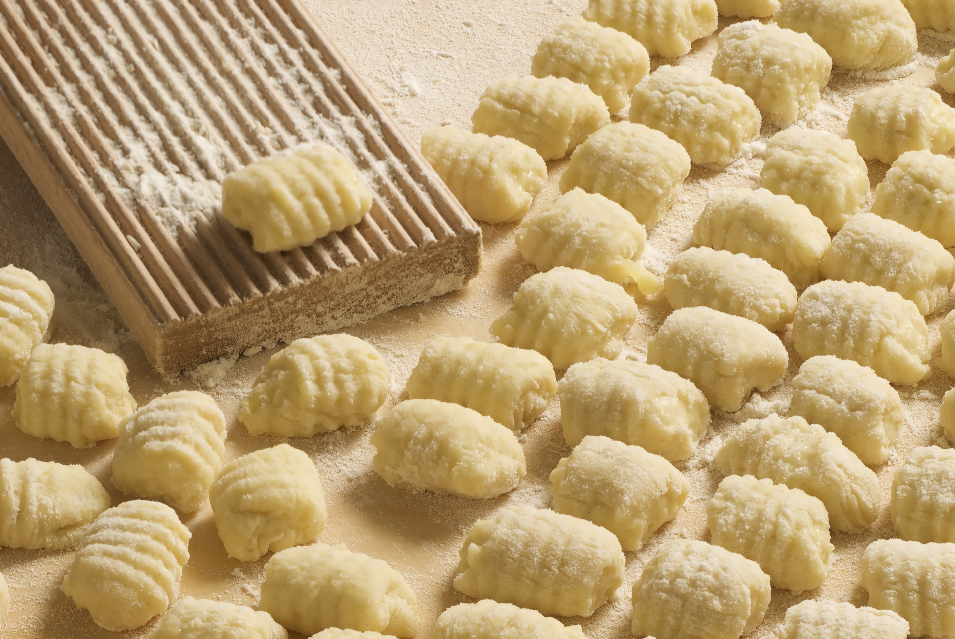 Gnocchi Board, 8-Inch, Eppicotispai Number 87 image 1