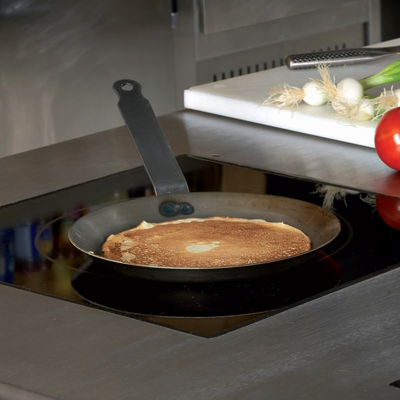 Matfer Black Steel Fry Pan, 14-1/8 inch image 4