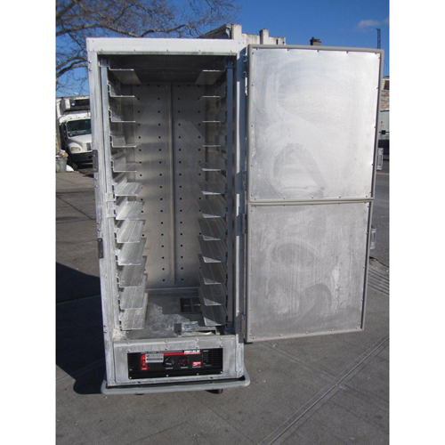 Metro Insulated Heating Cabinet Model # HM15LW Used Very Good Condition image 4