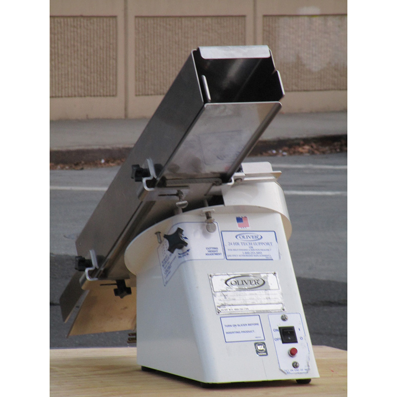 Oliver Bagel Slicer 702N, Excellent Condition image 2