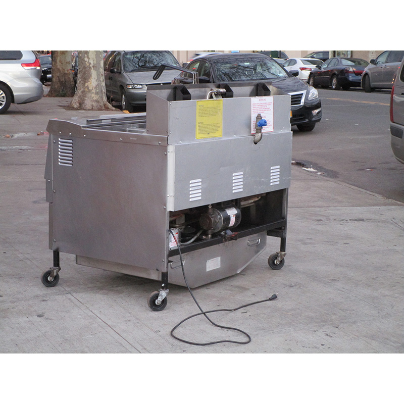 Henny Penny 3 Well Open Gas Fryer OFG-323, Great Condition image 13