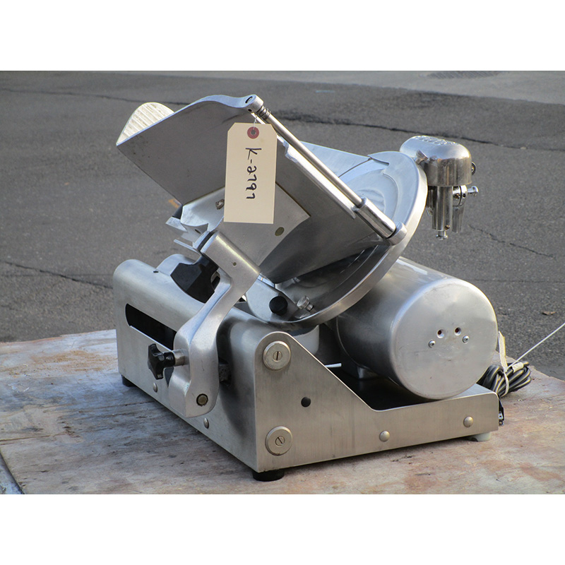 Globe Meat Slicer 500L, Used Very Good Condition image 3