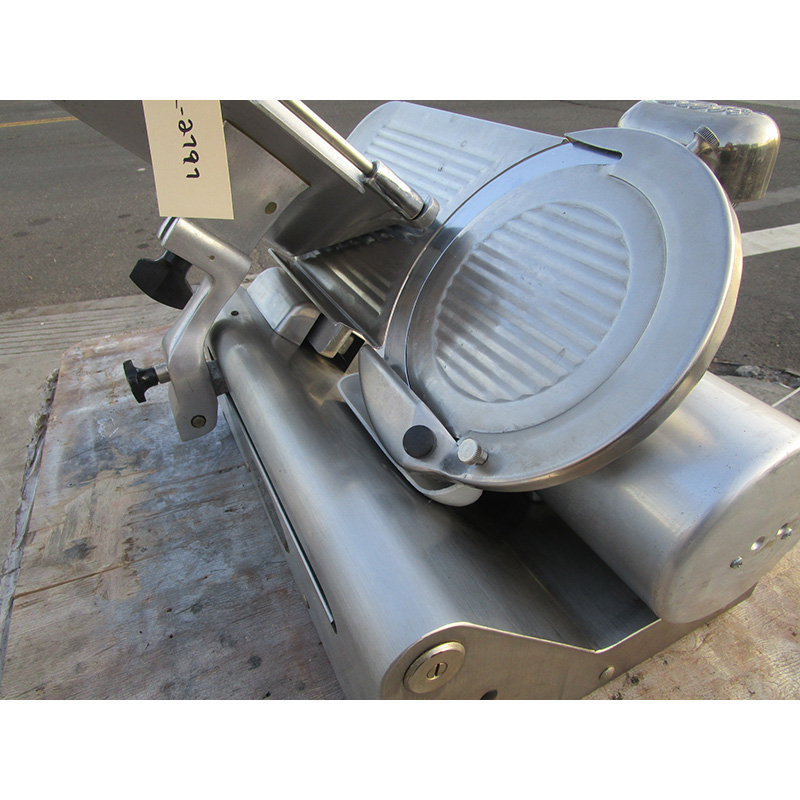 Globe Meat Slicer 500L, Used Very Good Condition image 4