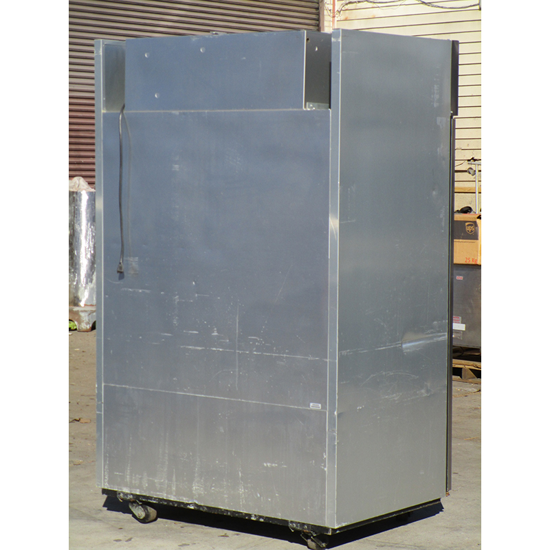 True 2 Solid Door Reach-in Refrigerator TG2R-2S, Very Good Condition image 6