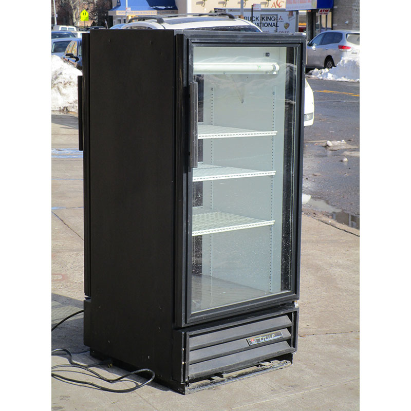 True GDM-10PT Pass-Through Refrigerator, Good Condition image 1