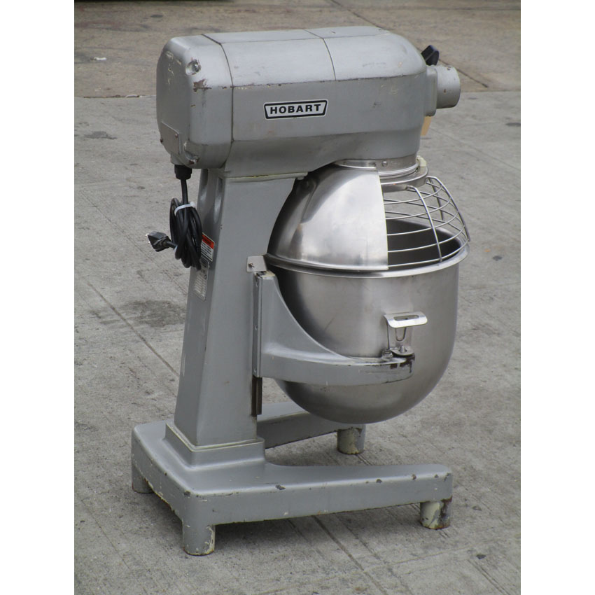 Hobart 20 Quart A200 Mixer, Excellent Condition image 2